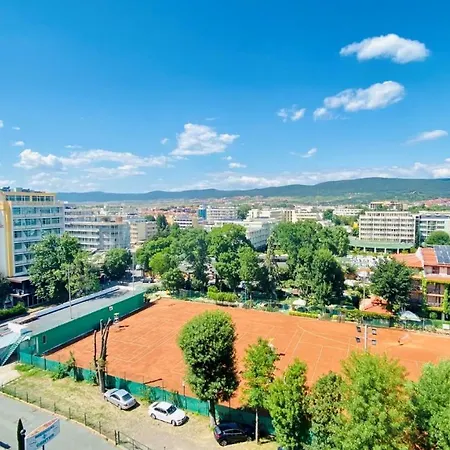 Bratanov Top * Sunny Beach