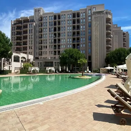 Bratanov Top Apartment *