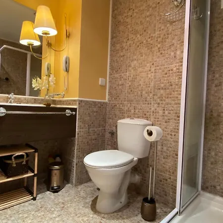 Bratanov Top Apartment