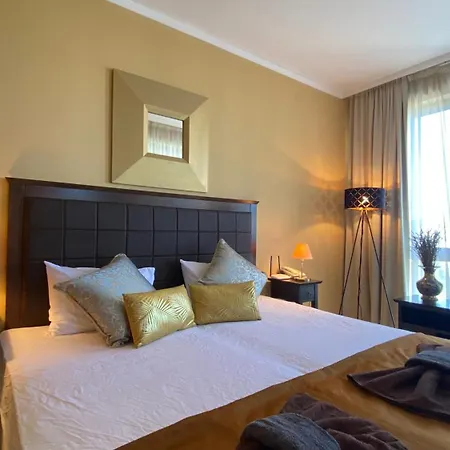 Bratanov Top * Sunny Beach